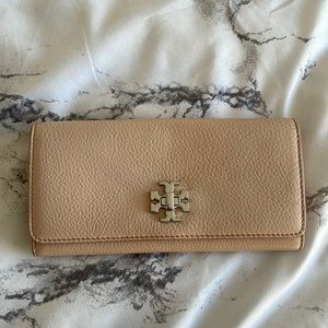 Authentic Tory Burch wallet